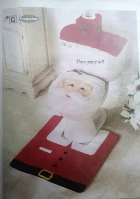 creepy_christmas_decoration.jpg